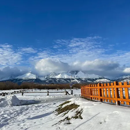 Jenny- Stunning View Of High Tatras Vel'ka Lomnica