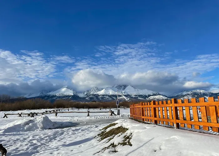Jenny- Stunning View Of High Tatras Vel'ka Lomnica